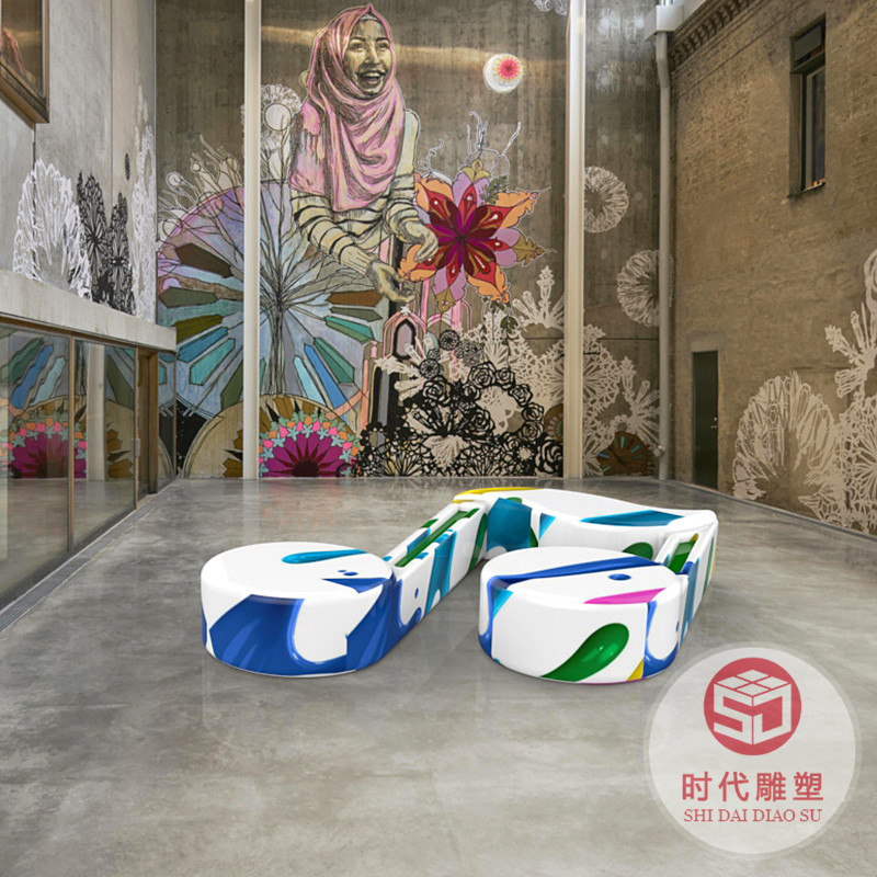防腐實木切片座椅酒店大堂玻璃鋼休閑椅定異形鏤空藝術(shù)坐凳售樓處